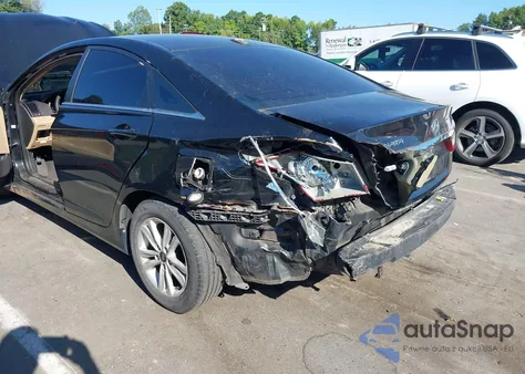 2013 Hyundai Sonata Gls z USA, uszkodzony, nr VIN 5NPEB4AC3DH517866
